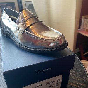 Cole Haan Pinch Campus Penny Loafer Silver 8.5 NIB